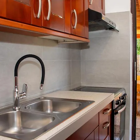 Kika's Case de vacanță Krizisce