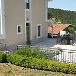 Kika's Dom wakacyjny Krizisce