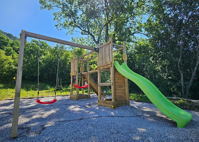 Semesterbostad Kika's *